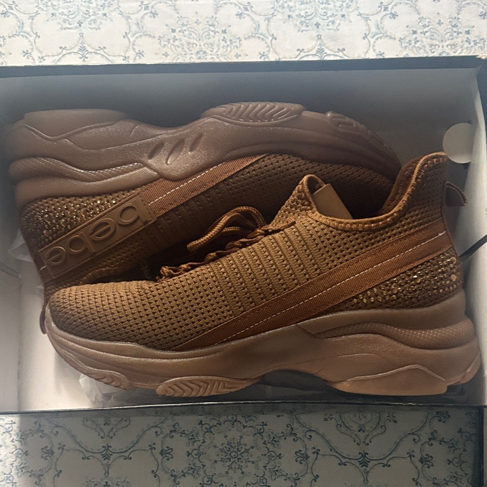 Bebe Men's Tan Knit Sneakers